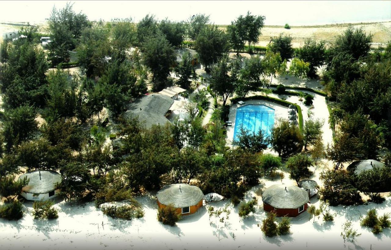 Diamarek Hotel Sur La Plage Сен-Луї Екстер'єр фото