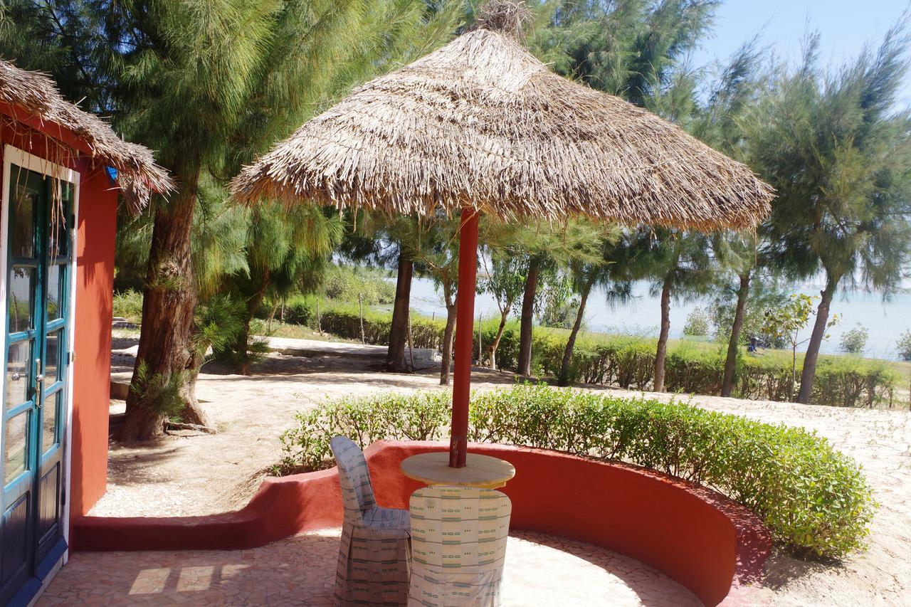Diamarek Hotel Sur La Plage Сен-Луї Екстер'єр фото